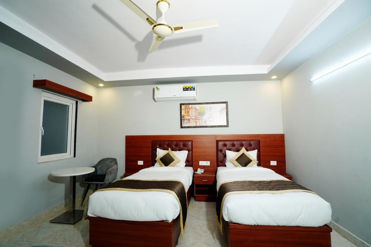 Expomart Inn Greater Noida Εξωτερικό φωτογραφία